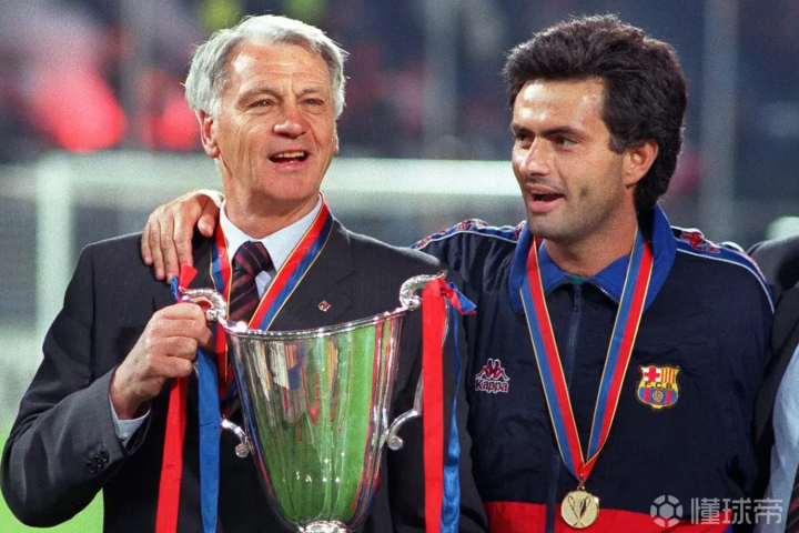 开云中国-凯恩半场吊射破门