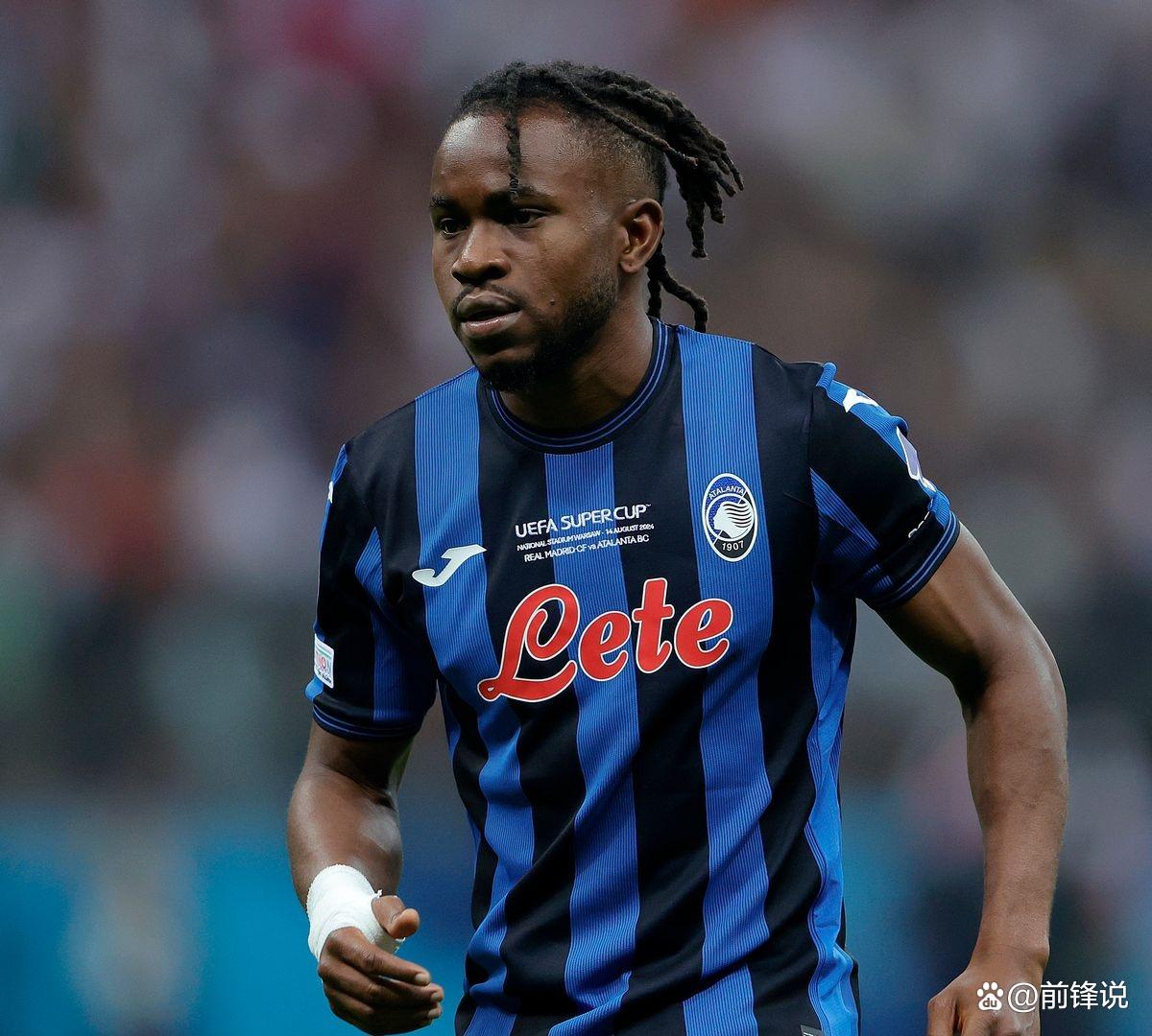 开云-西亚卡姆在阿森纳比赛中绝杀亚特兰大完成体检备战法甲，现场解说直呼：Karsa连续十五场比赛得分超过失利